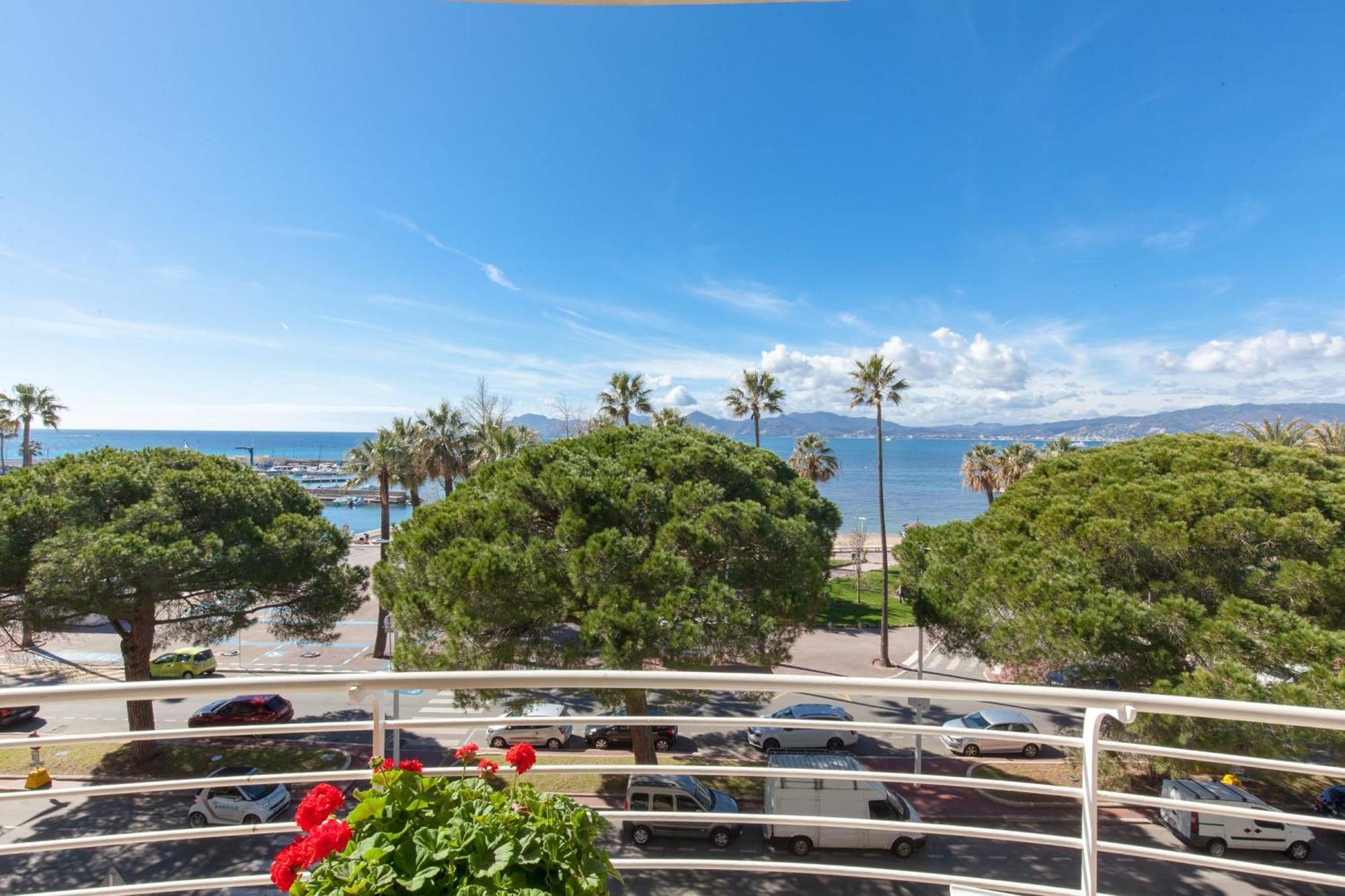 Sea View 95m With Large Terrace Croisette Apartment *